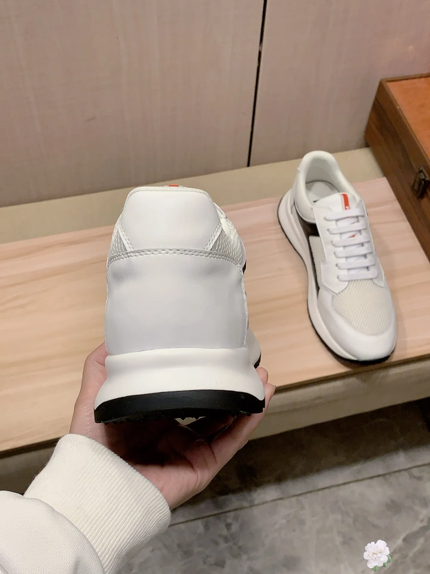 Men's shoes 💰460💰💰🎩🎩[Lightning][Lightning] "Prada PRADA*" latest hot style casual shoes, top brand [seduce] luxury~purchase, top~quality. [Strong] The upper is made of imported breathable cowhide with material ➕ breathable sheepskin feet (•) and fine workmanship. The original stylish and stylish soft rubber wear-resistant and non-slip outsole is light and comfortable on the feet. The real thing looks better when photographed in person. 0121: code: 38-44, 4️⃣ colors selected